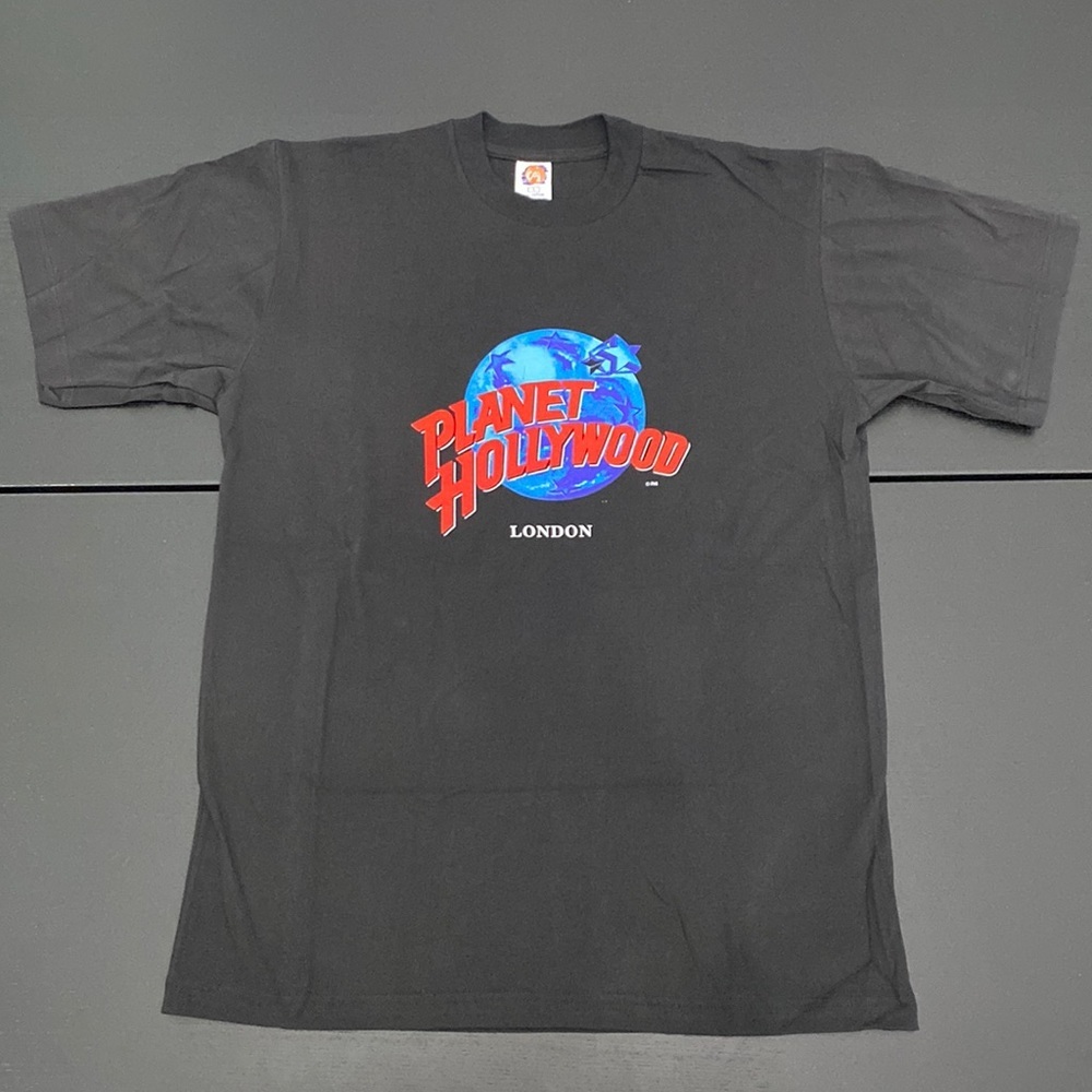 Vintage Planet Hollywood T-Shirt from London, England